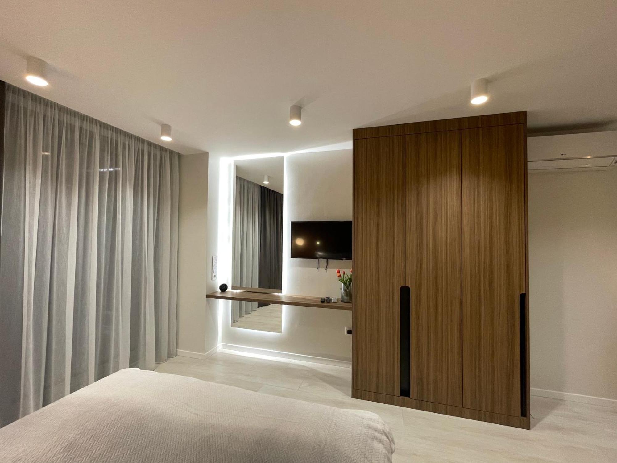 Myflat Wave Luxury 44 Suite Siófok Kültér fotó
