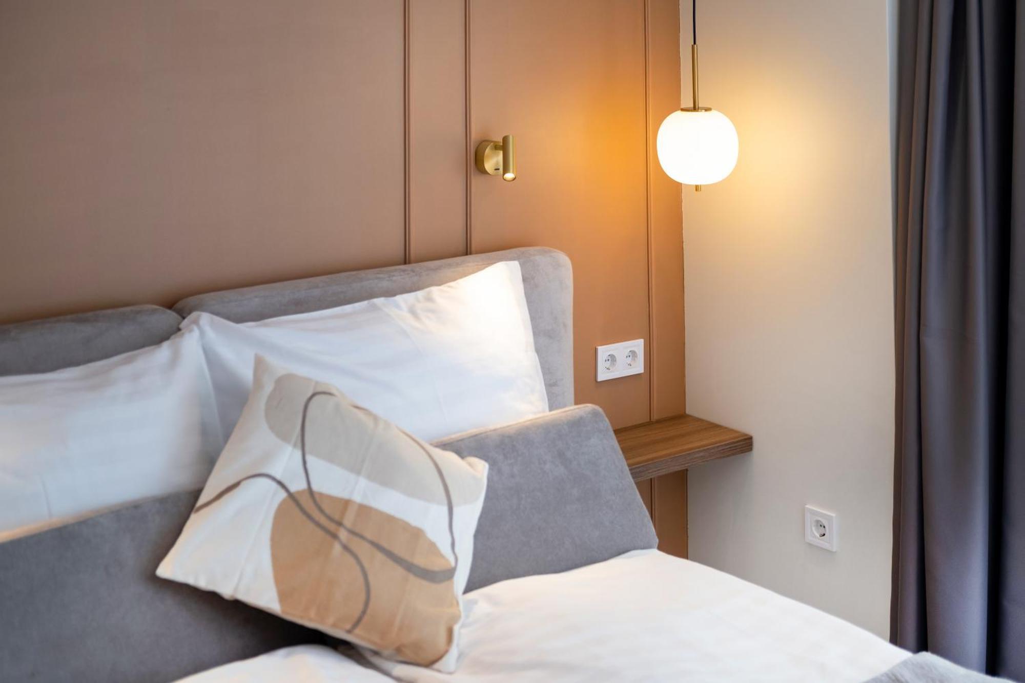 Myflat Wave Luxury 44 Suite Siófok Kültér fotó